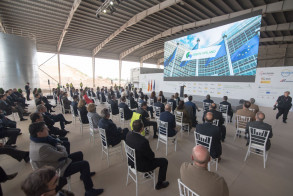 La Vicepresidenta Teresa Ribera inaugura en Lloseta (Mallorca) la primera planta industrial de hidrógeno renovable de España