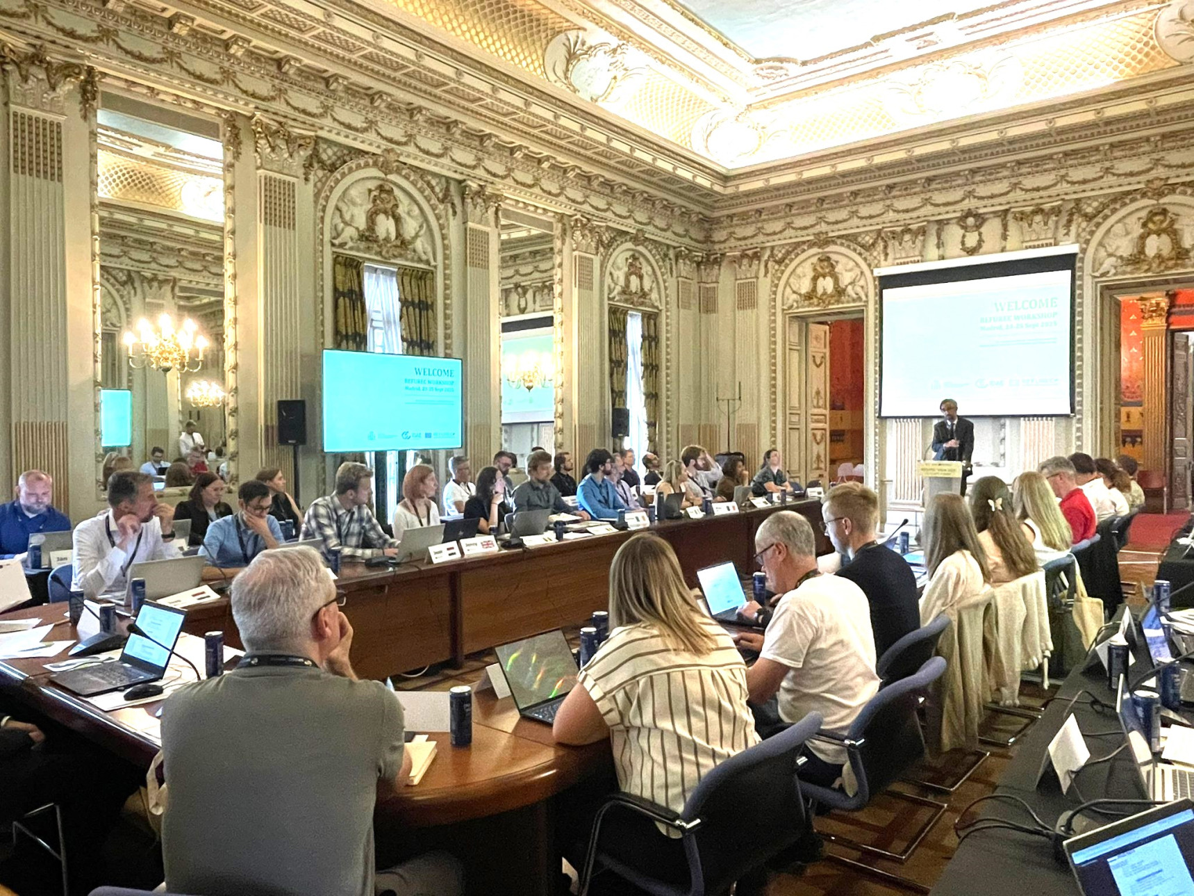 Sesión inaugural de...